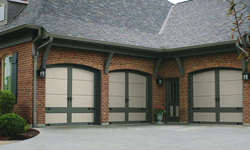 How Residential Garage Door Makers Operate and Their Benefits